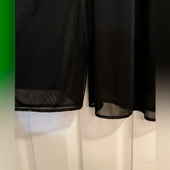 Jumpsuit with palazzo pants - Picture 6 of 6